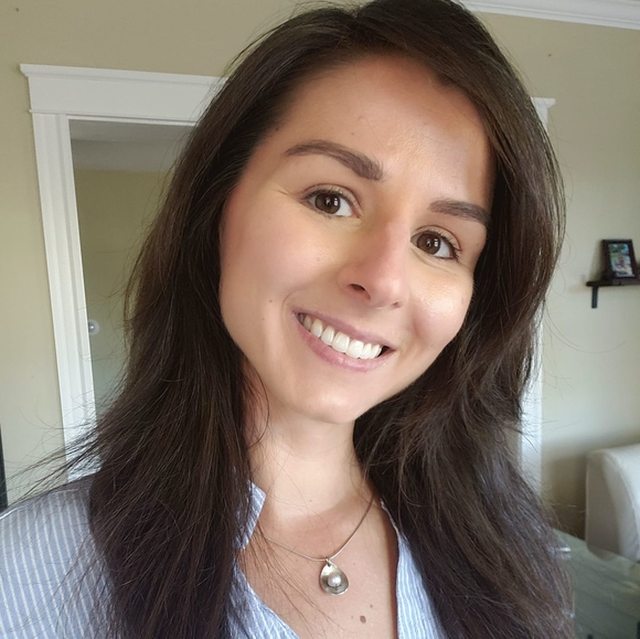 Meet your Posher, Kristin - Picture 1 of 1